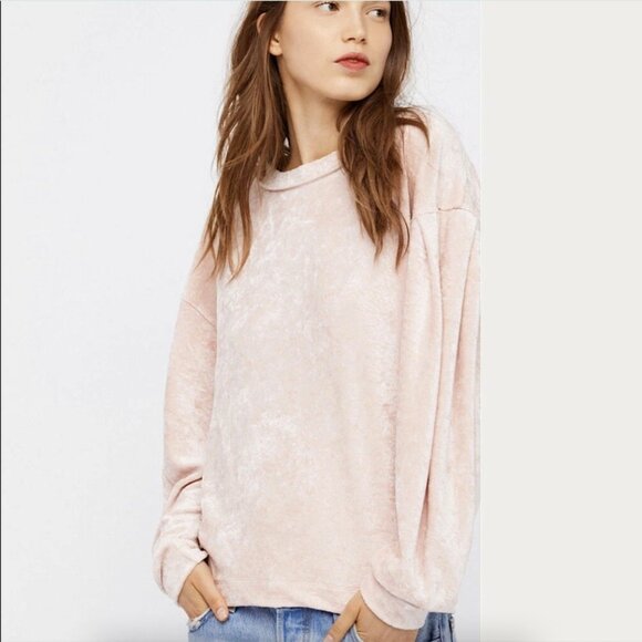 Free People Tops - Free People We The Free Milan Long Sleeve Top Crushed Velvet in Blush/Pink SZ S